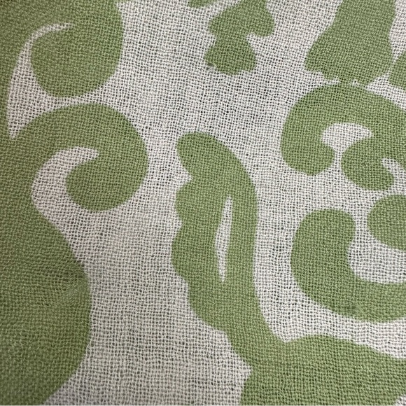 Torino Wool Large Floral Scarf - Picture 8 of 8